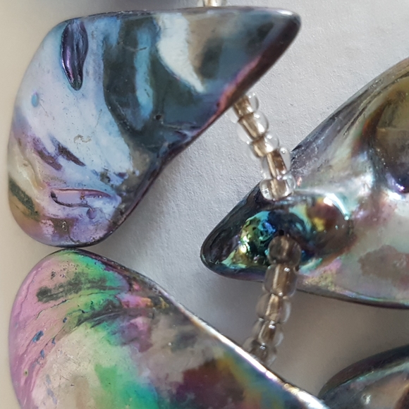 3/25$ 10 pcs Shell Beads with Hole for Beading & Jewelry Projects - Picture 11 of 13